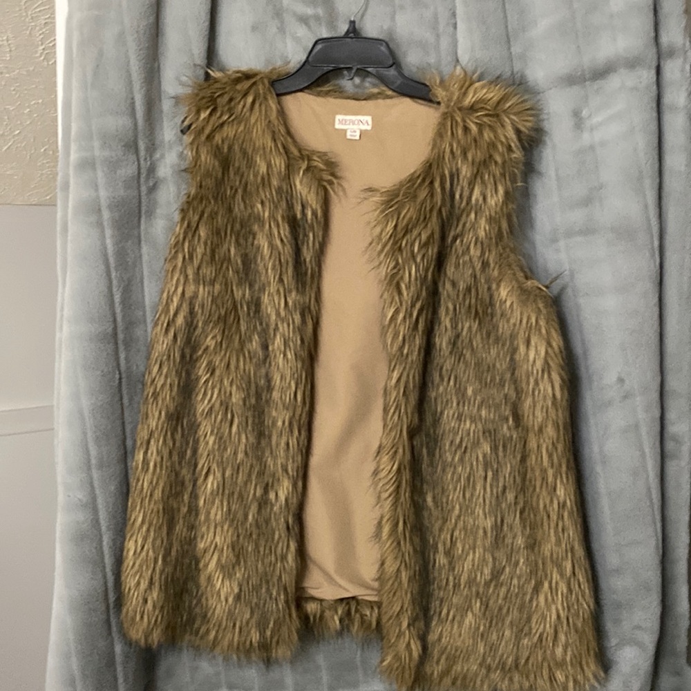 Faux fur vest